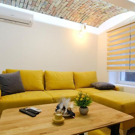 All Seasons Apartments Sarajevo With Free Parking Exteriör bild