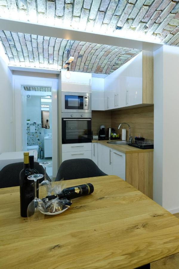 All Seasons Apartments Sarajevo With Free Parking Exteriör bild