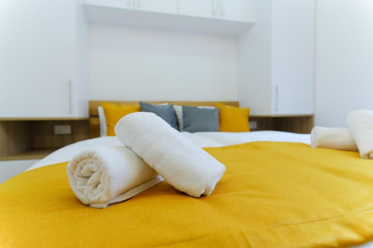 All Seasons Apartments Sarajevo With Free Parking Exteriör bild
